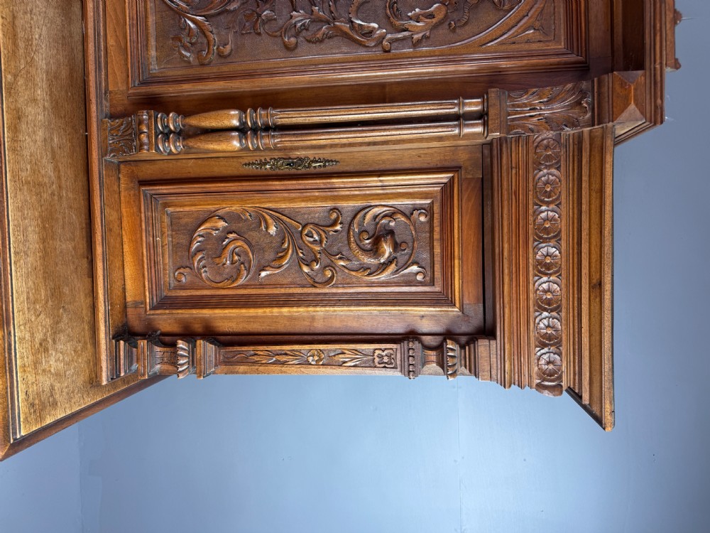 French carved walnut Buffet sideboard  View III