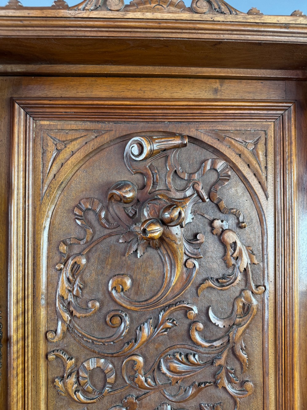 French carved walnut Buffet sideboard  View X