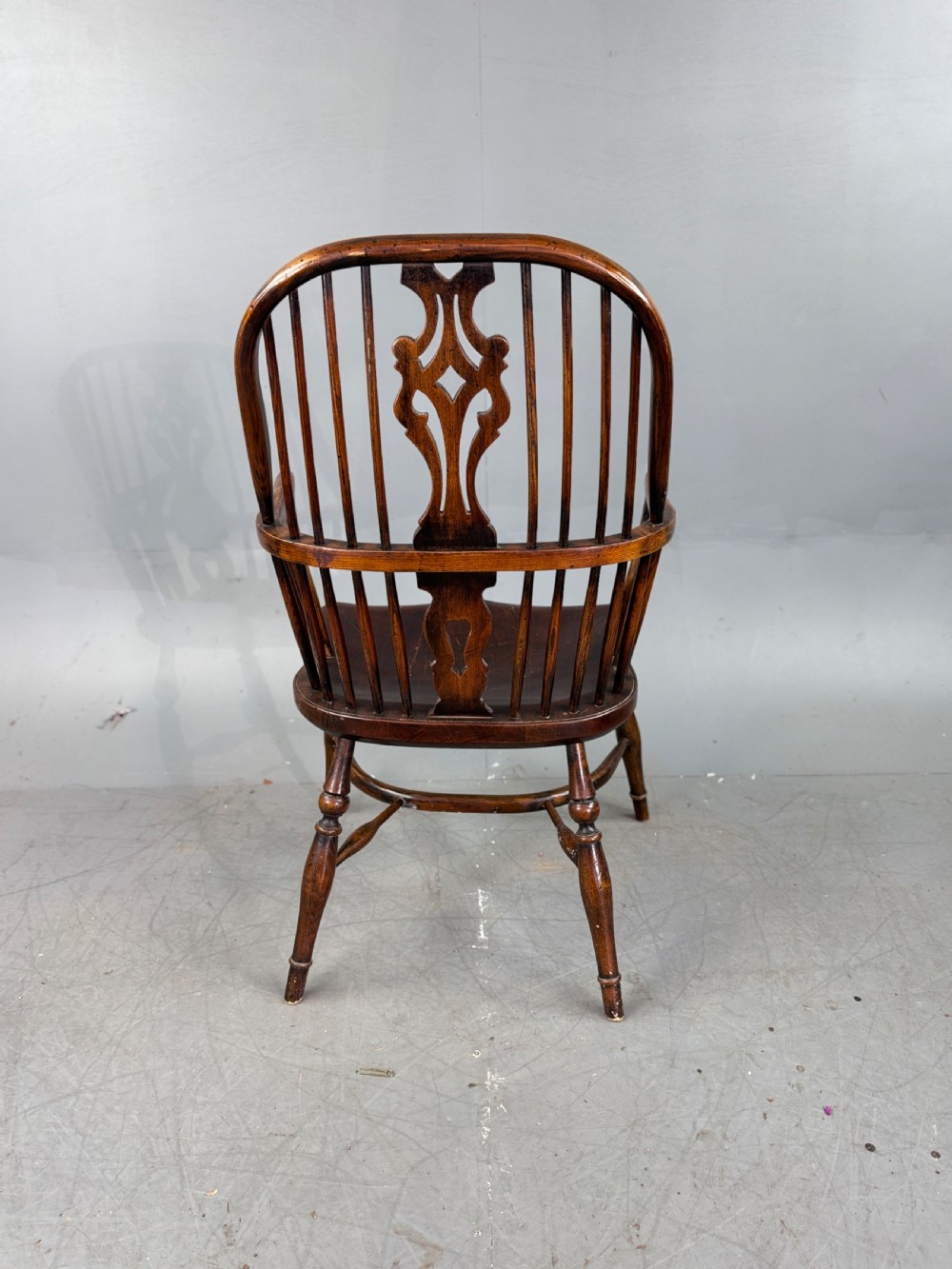 antique Windsor fireside arm chair View V