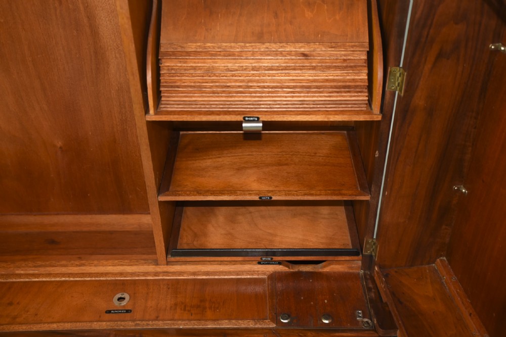Art Deco walnut deep door compactum wardrobe  View IV