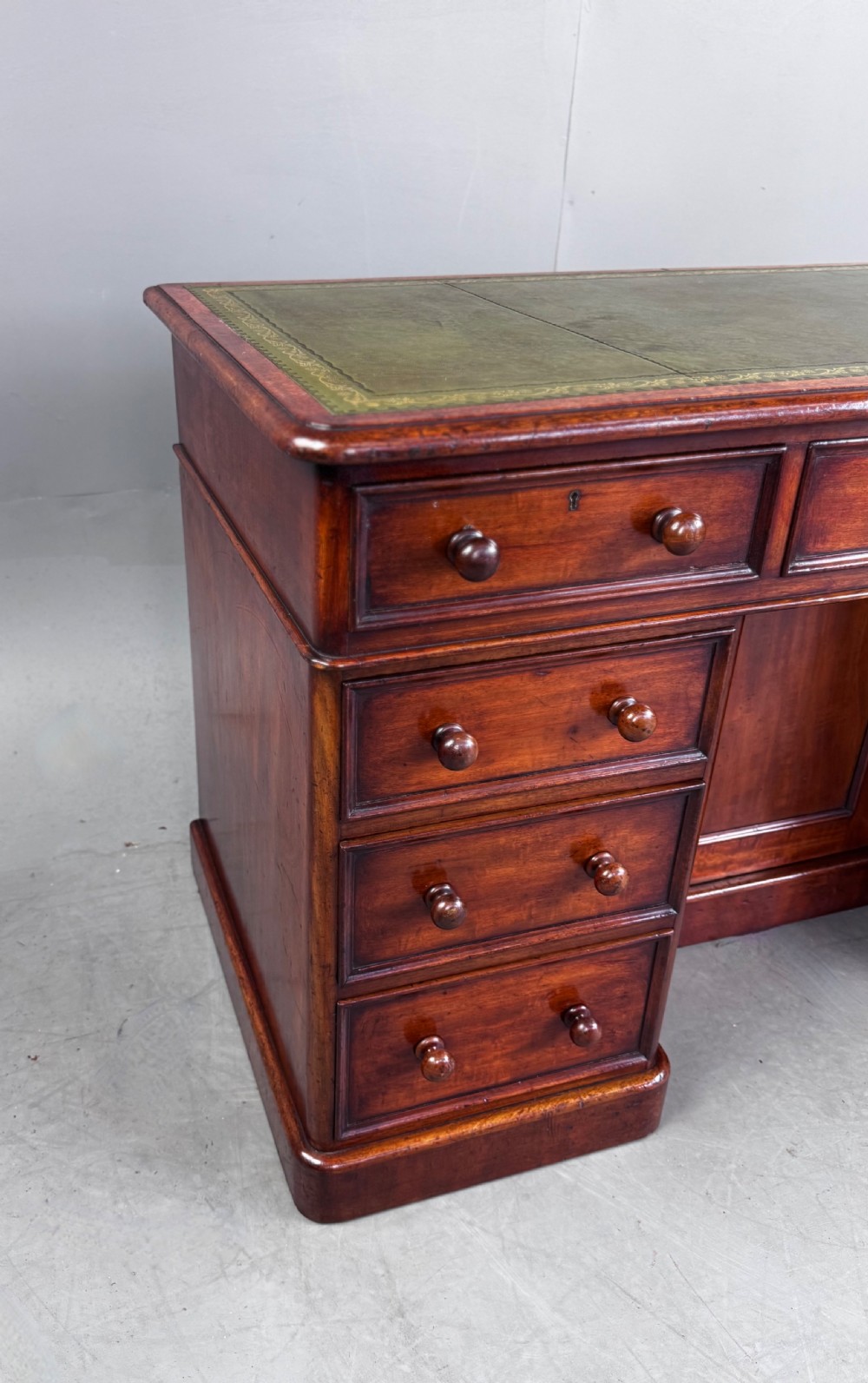 Victorian mahogany pedestal knee hole desk  View IV