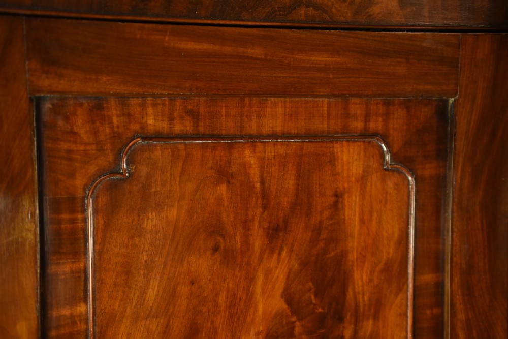 Georgian breakfront four door compactum wardrobe  View VIII
