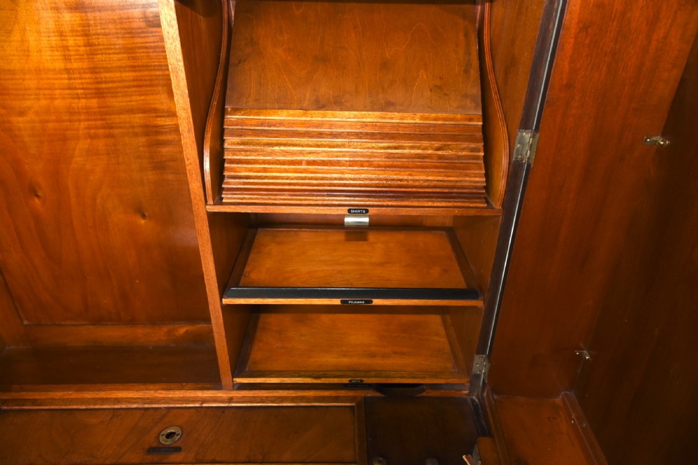 Art Deco walnut deep door compactom wardrobe  View IV