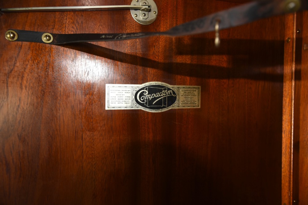 Art Deco walnut deep door compactom wardrobe  View VI