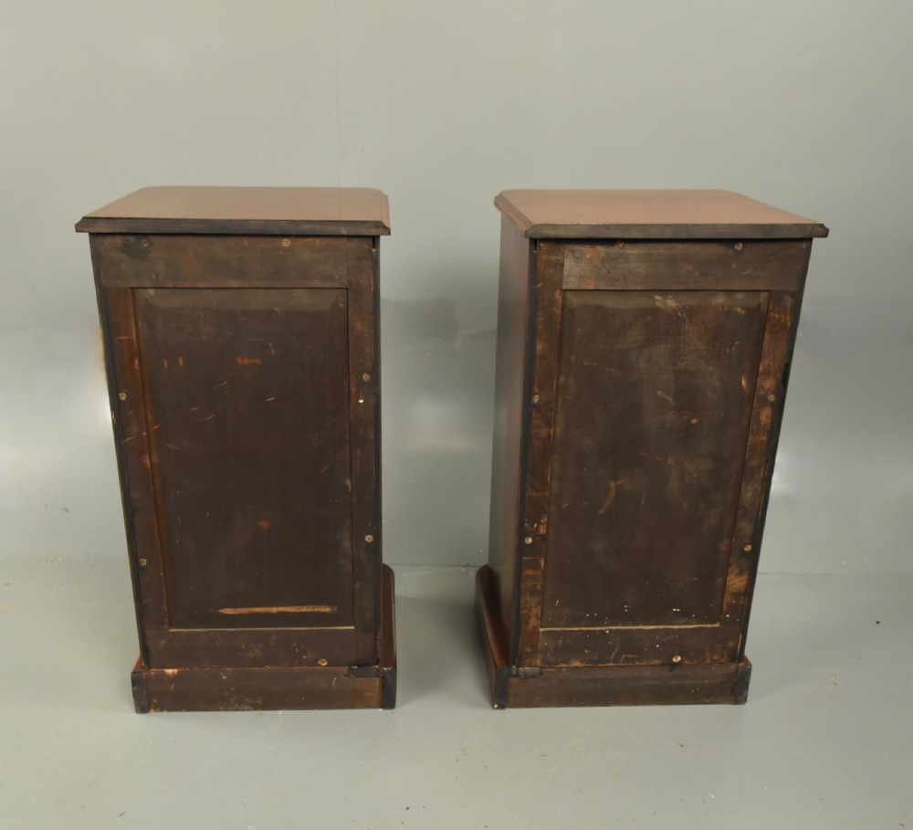 Pair of Victorian mahogany bedside chests of drawers  View X