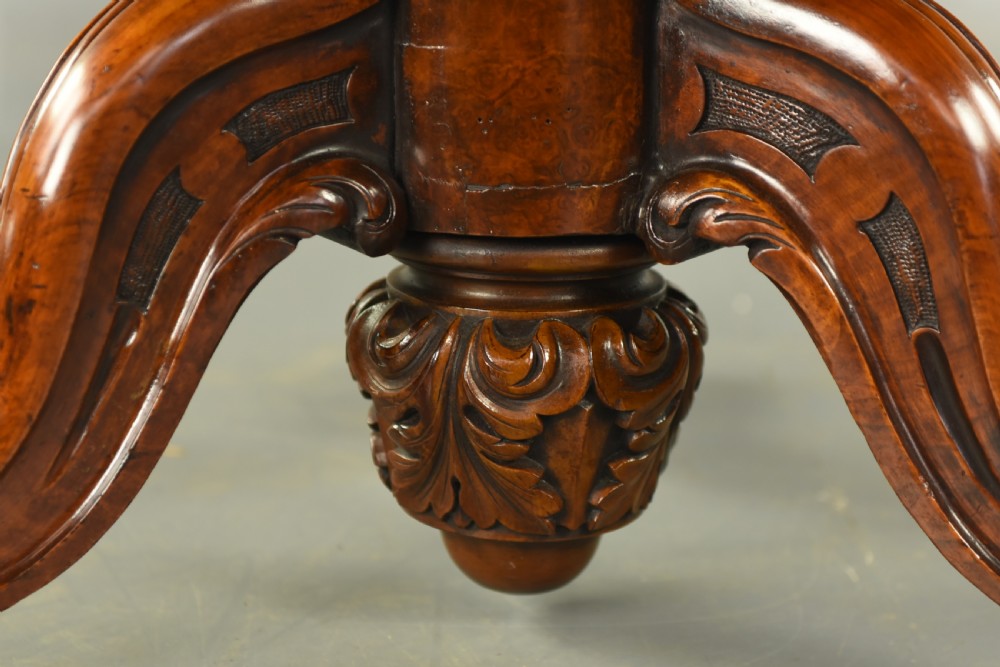 Victorian walnut dining table  View VI