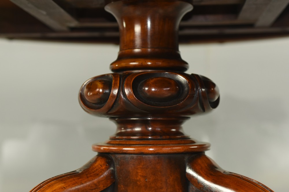 Victorian walnut dining table  View VII