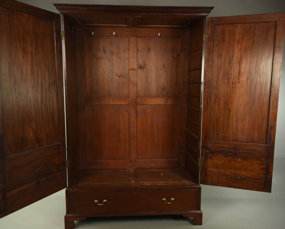 Georgian mahogany wardrobe flat packs  View IV