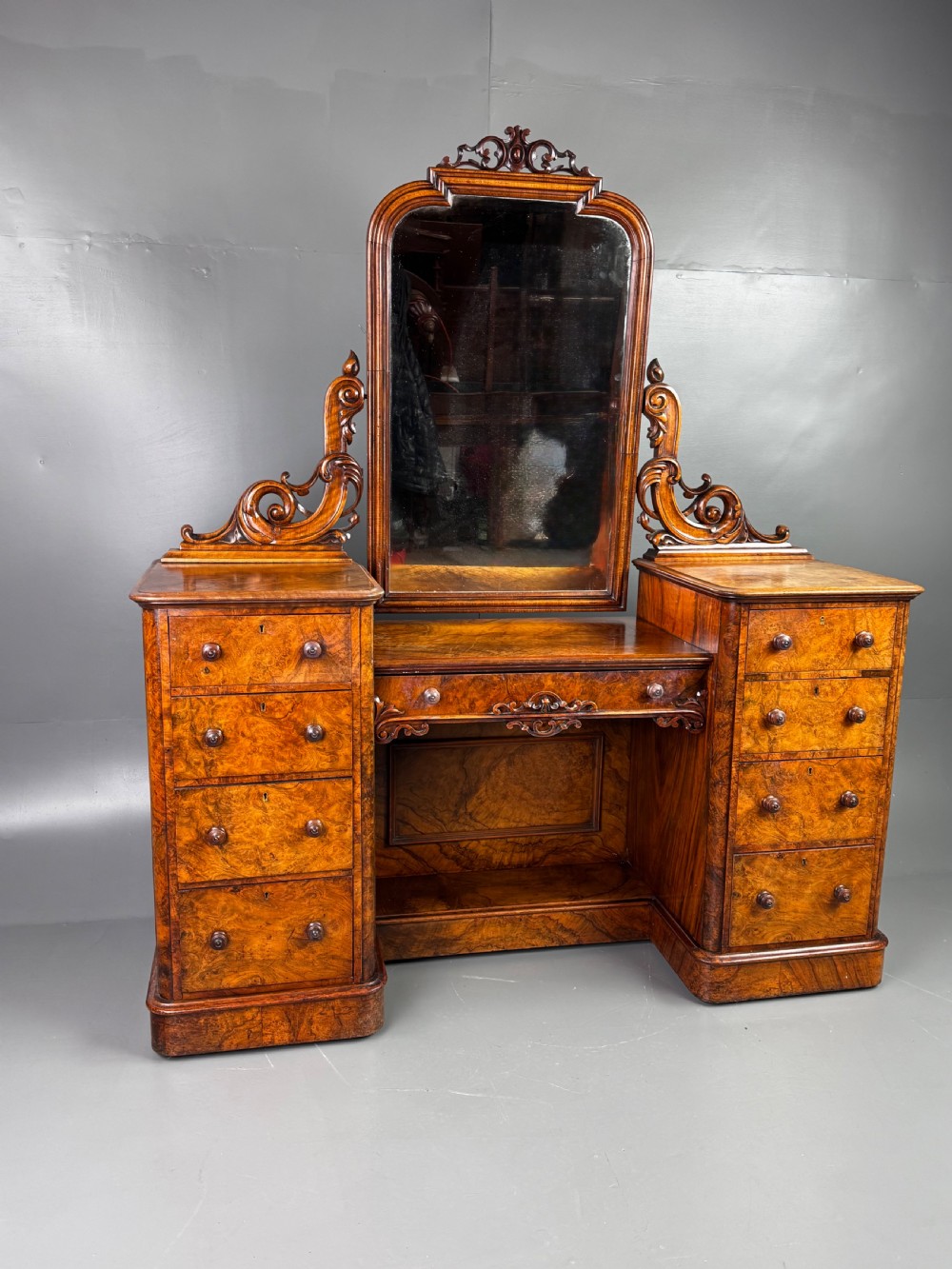 Victorian walnut dressing table 