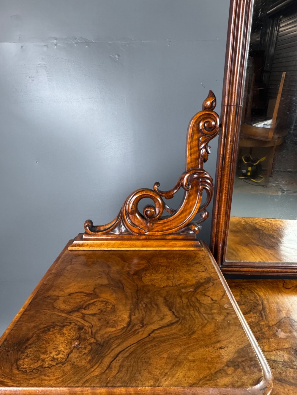 Victorian walnut dressing table  View VIII