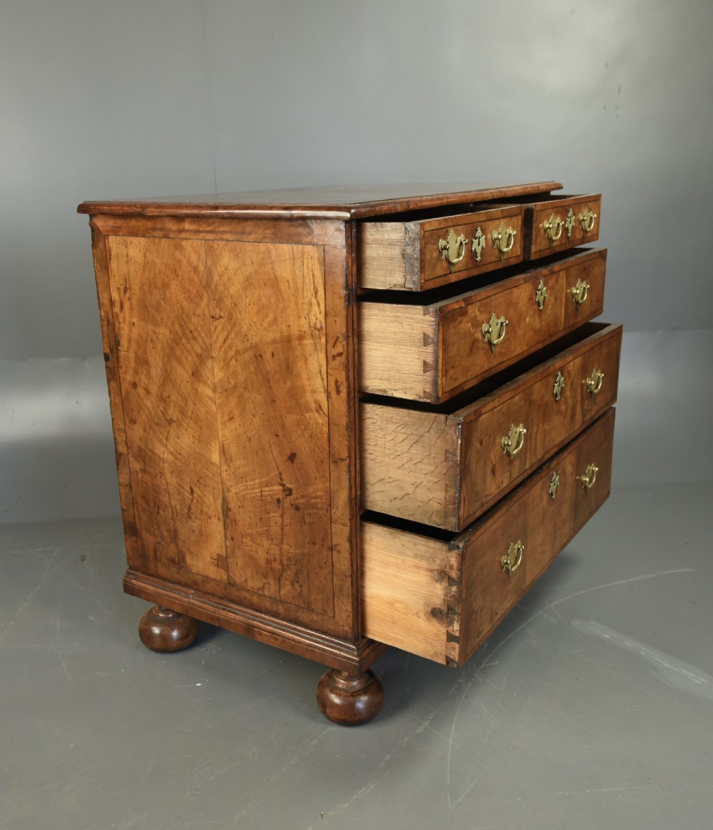 Queen Anne walnut chest of drawers  View VI