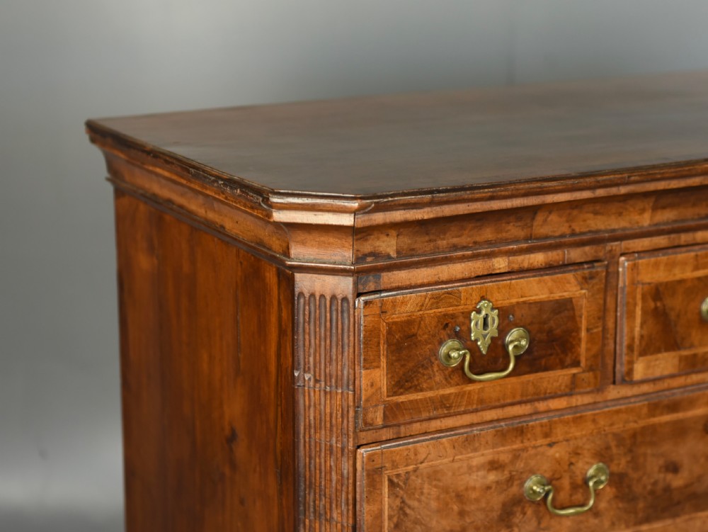 18th century walnut chest of drawers  View IX