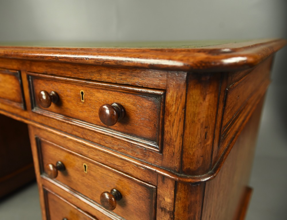 Victorian oak pedestal desk  View VI