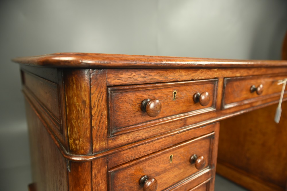 Victorian oak pedestal desk  View VII