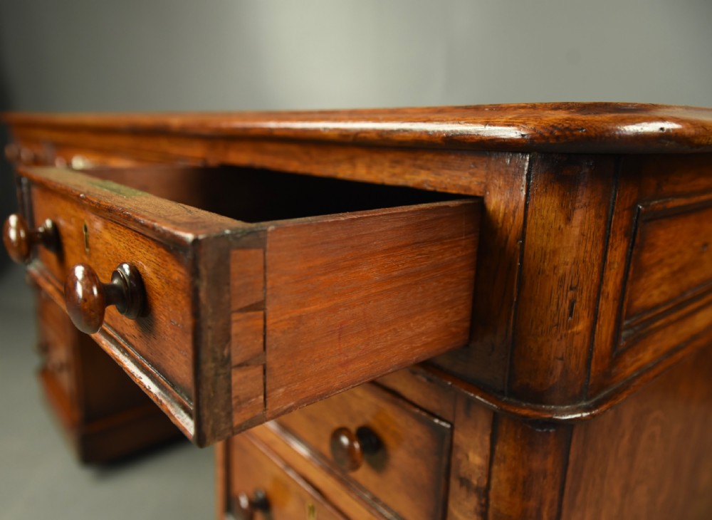 Victorian oak pedestal desk  View VIII