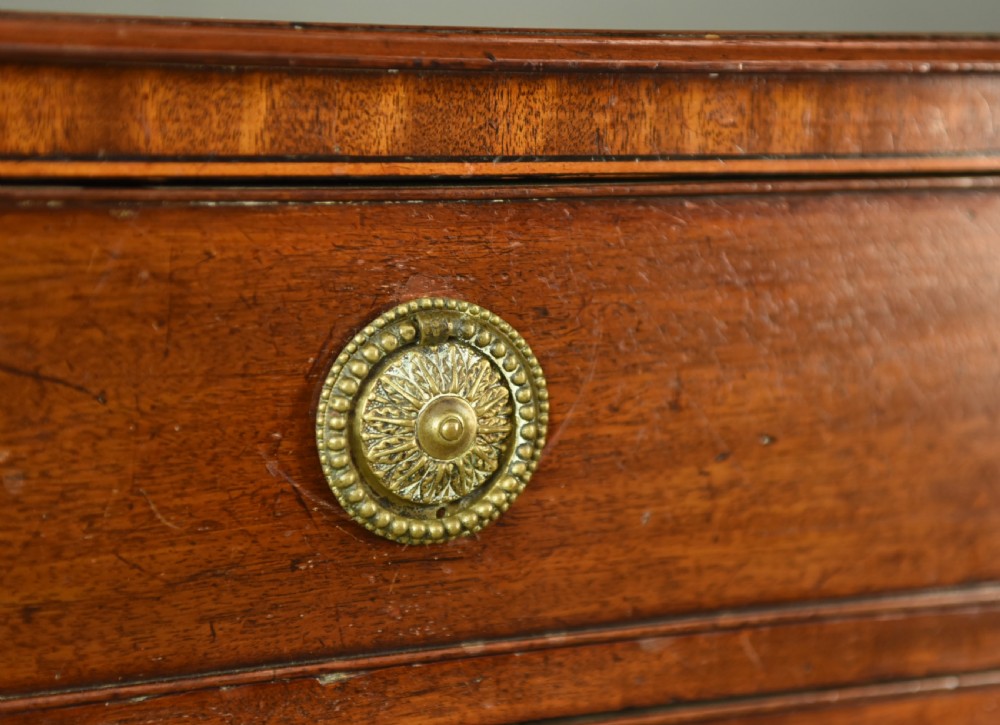 Georgian mahogany chest of drawers  View VI