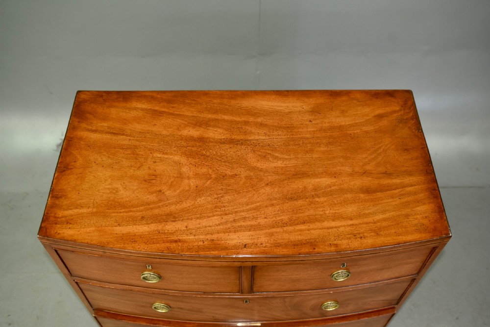 Small Georgian mahogany bow front chest of drawers  View VI