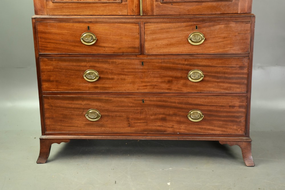 Georgian mahogany gentleman's wardrobe  View IV