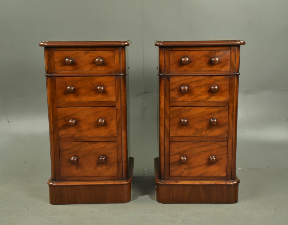 Pair of Victorian mahogany bedside chests of drawers 