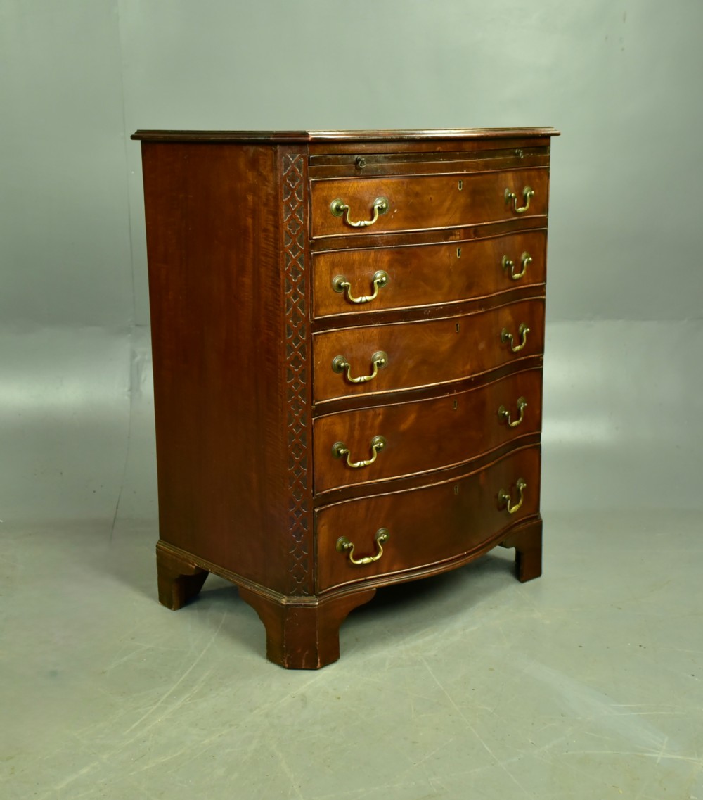 Antique mahogany serpentine chest of drawers  View III