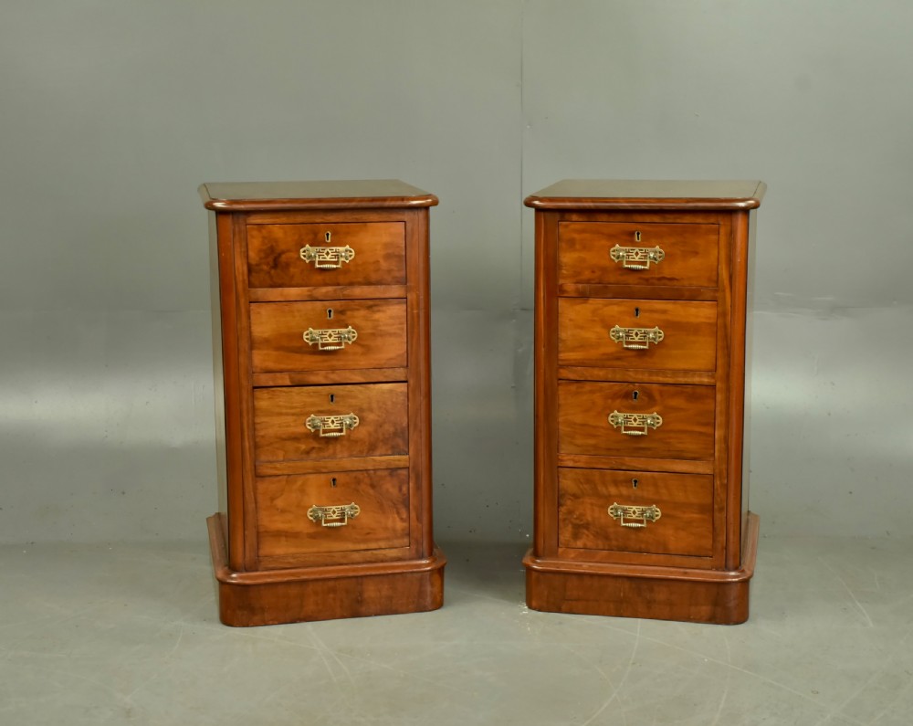 Pair of Victorian walnut bedside chests of drawers 