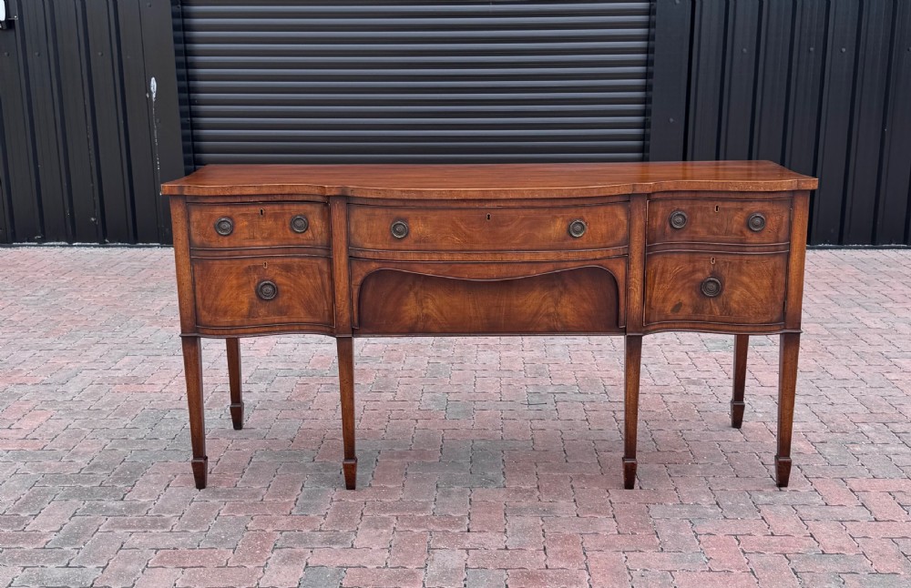 Georgian mahogany sideboard