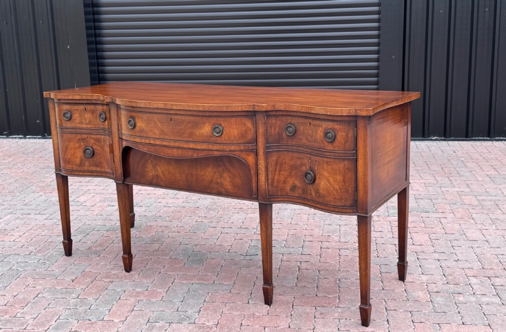 Georgian mahogany sideboard View III