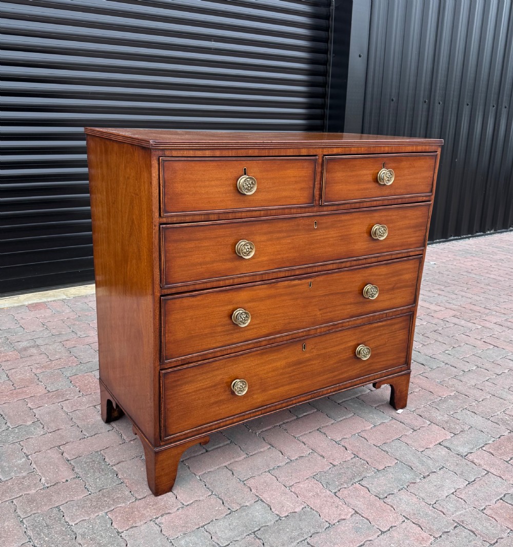 Regency mahogany chest of drawers  View III