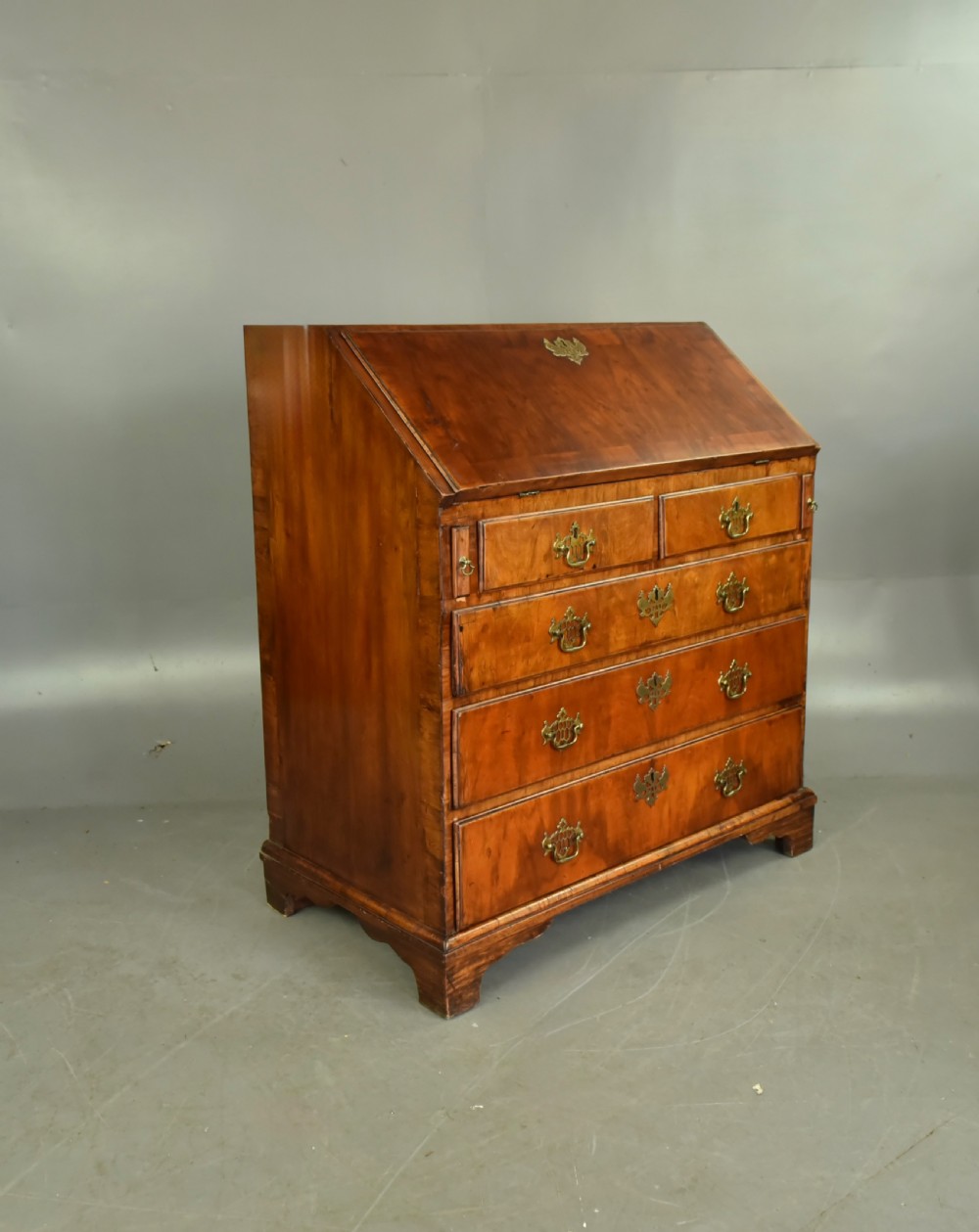18th century walnut bureau  View V