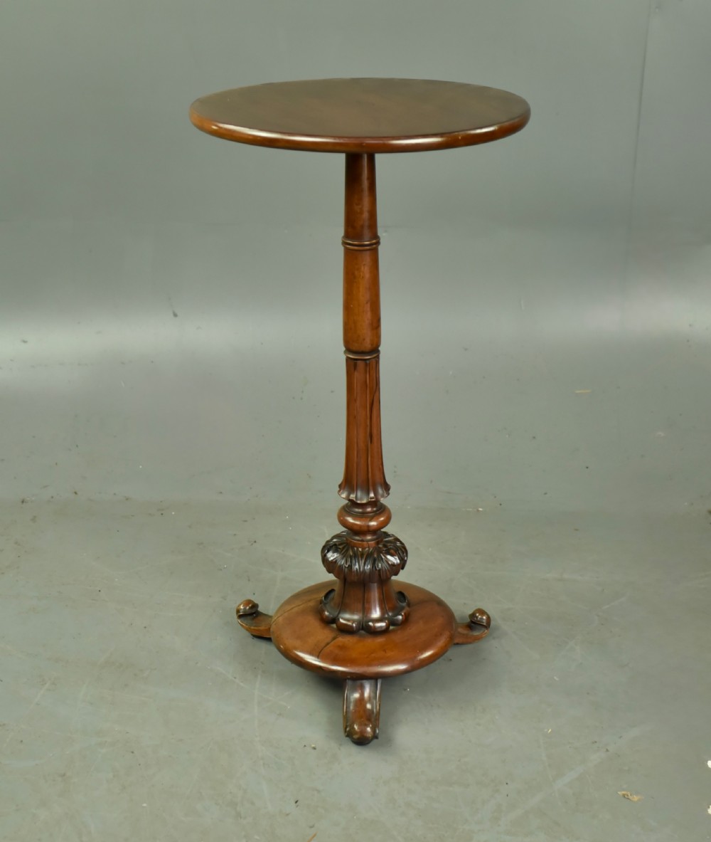 Victorian rosewood lamp table 