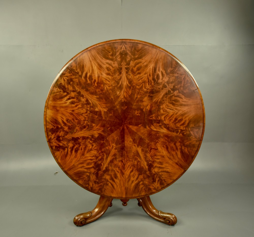 Victorian flame mahogany dining table centre table 