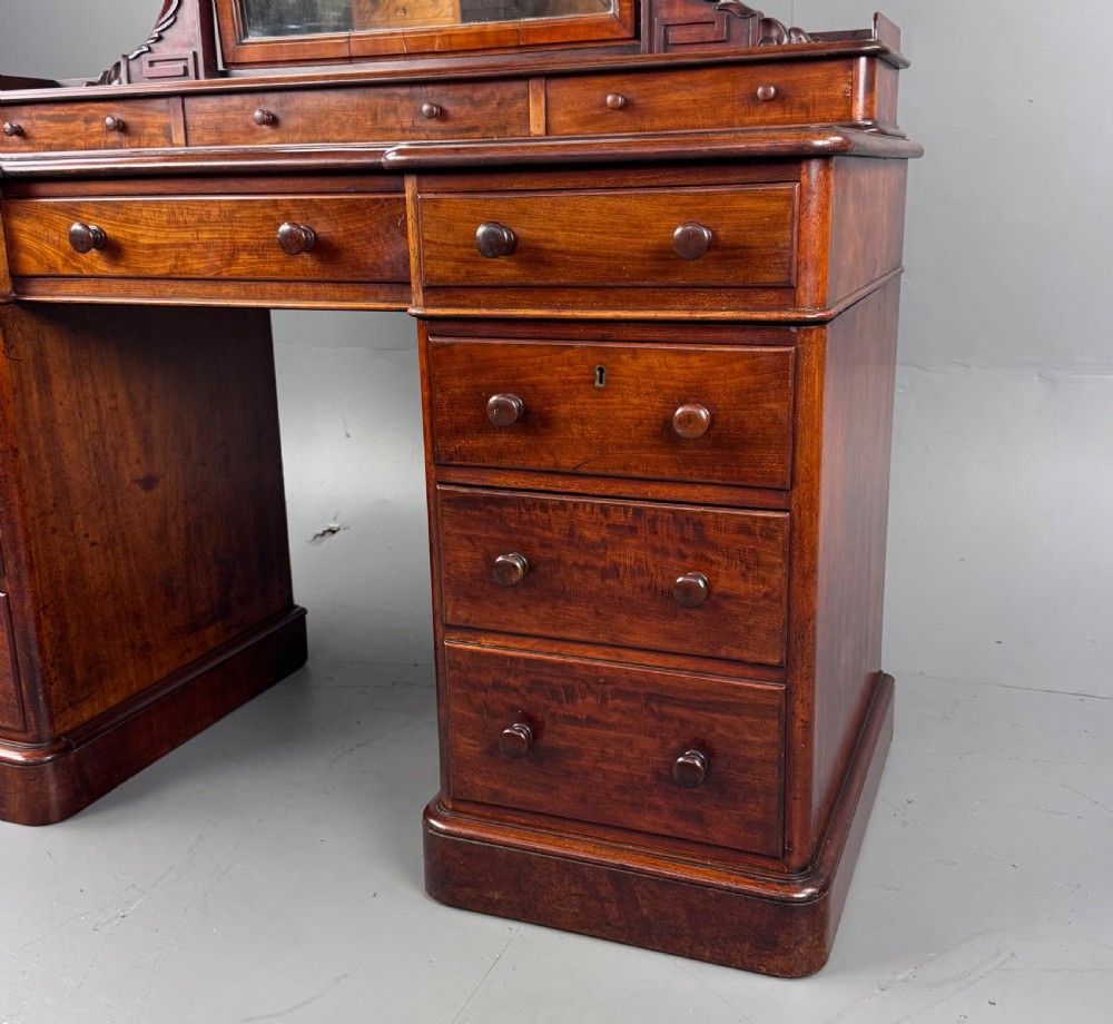Victorian mahogany pedestal dressing table  View III