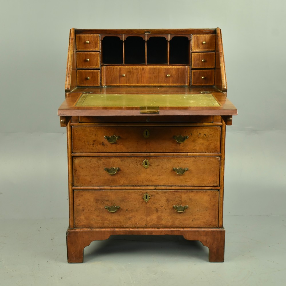Rare small 18th century walnut bureau  View IV