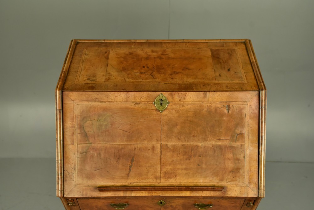 Rare small 18th century walnut bureau  View VII