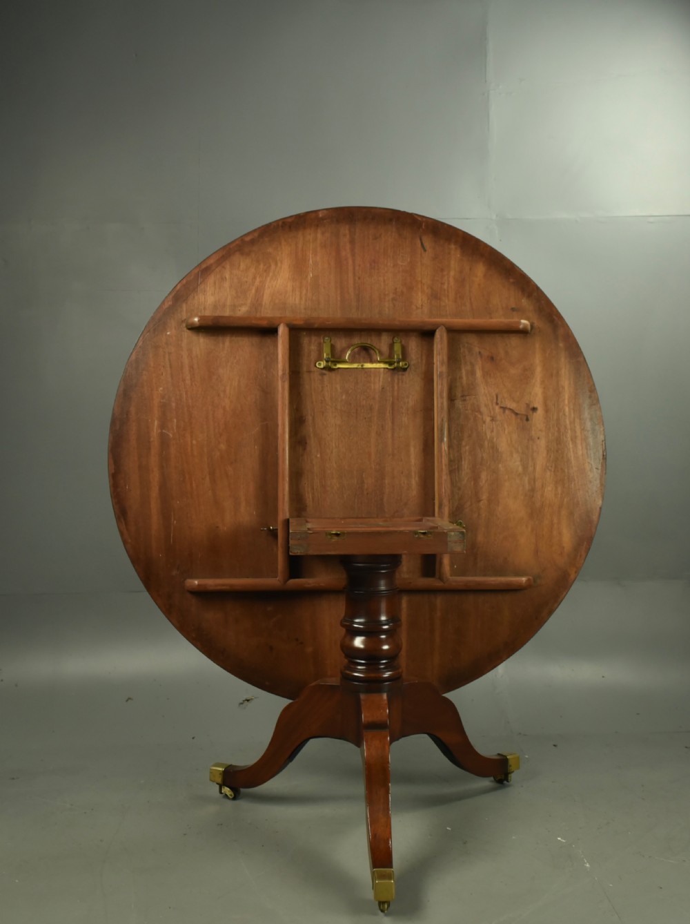 Regency mahogany circular dining table  View V