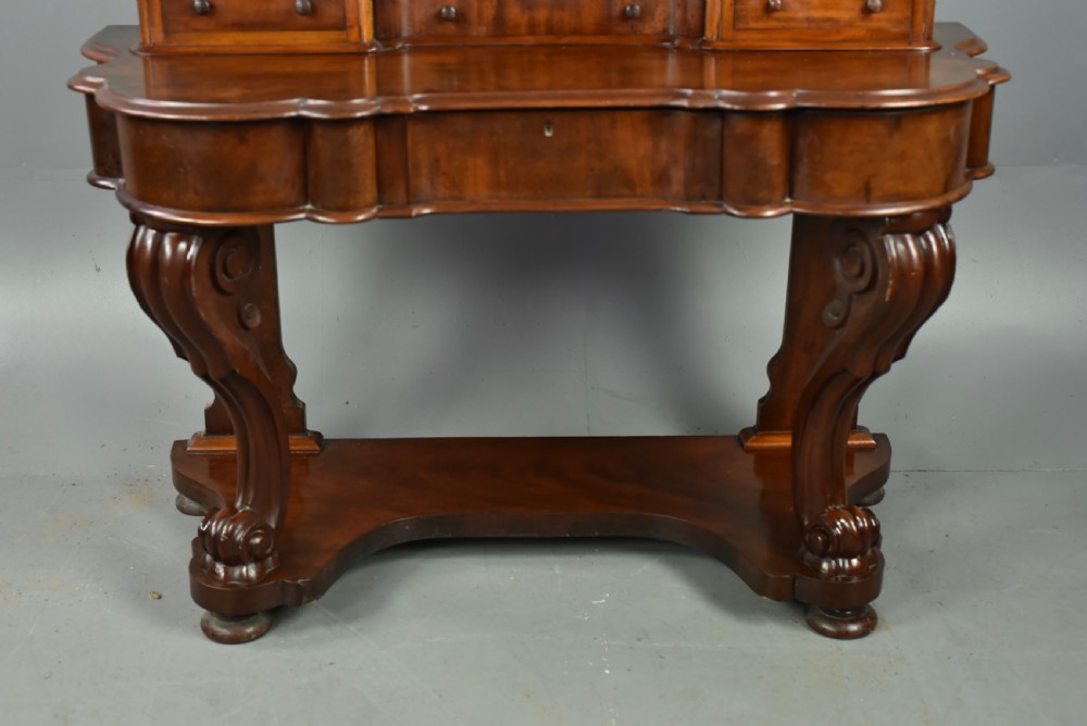 Victorian mahogany dressing table  View III