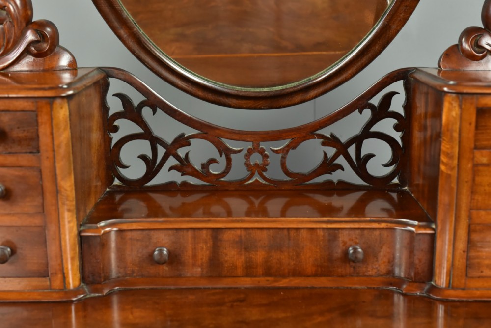 Victorian mahogany dressing table  View VIII
