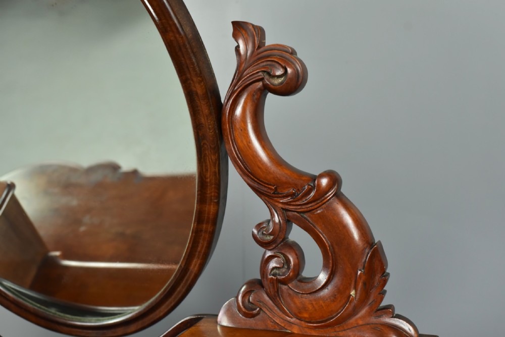 Victorian mahogany dressing table  View IX