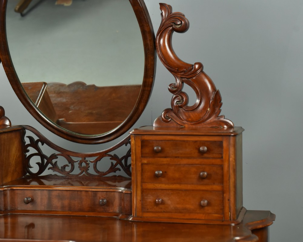 Victorian mahogany dressing table  View XI