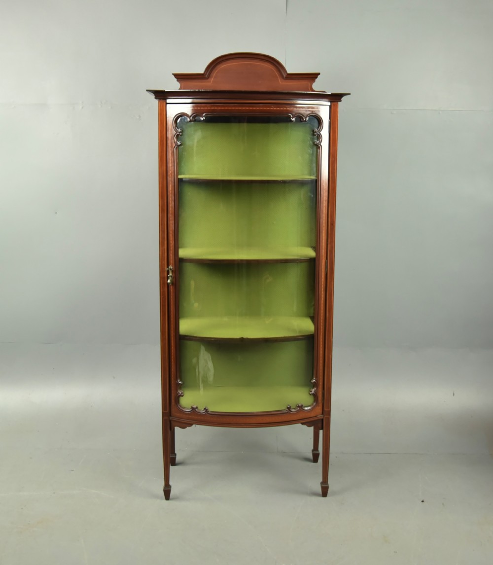 Edwardian inlaid mahogany Bowfront display cabinet 