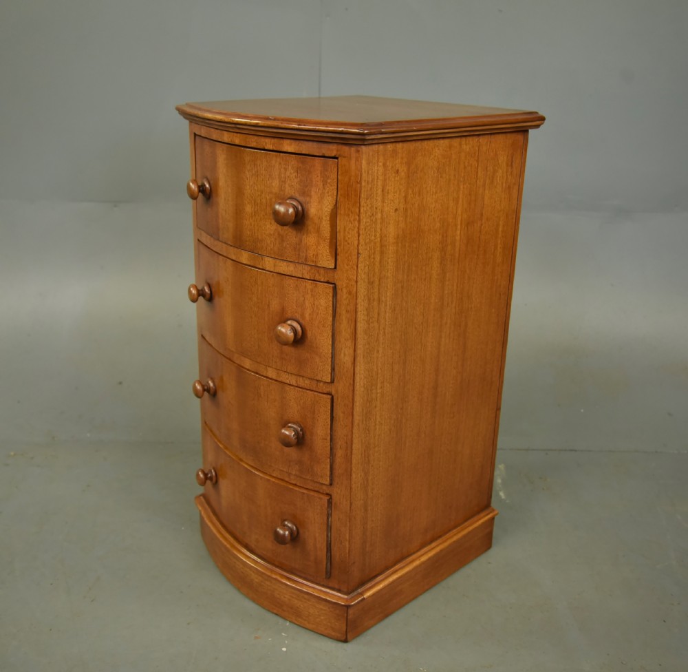 Pair of Victorian mahogany Bowfront bedside chests of drawers  View VII
