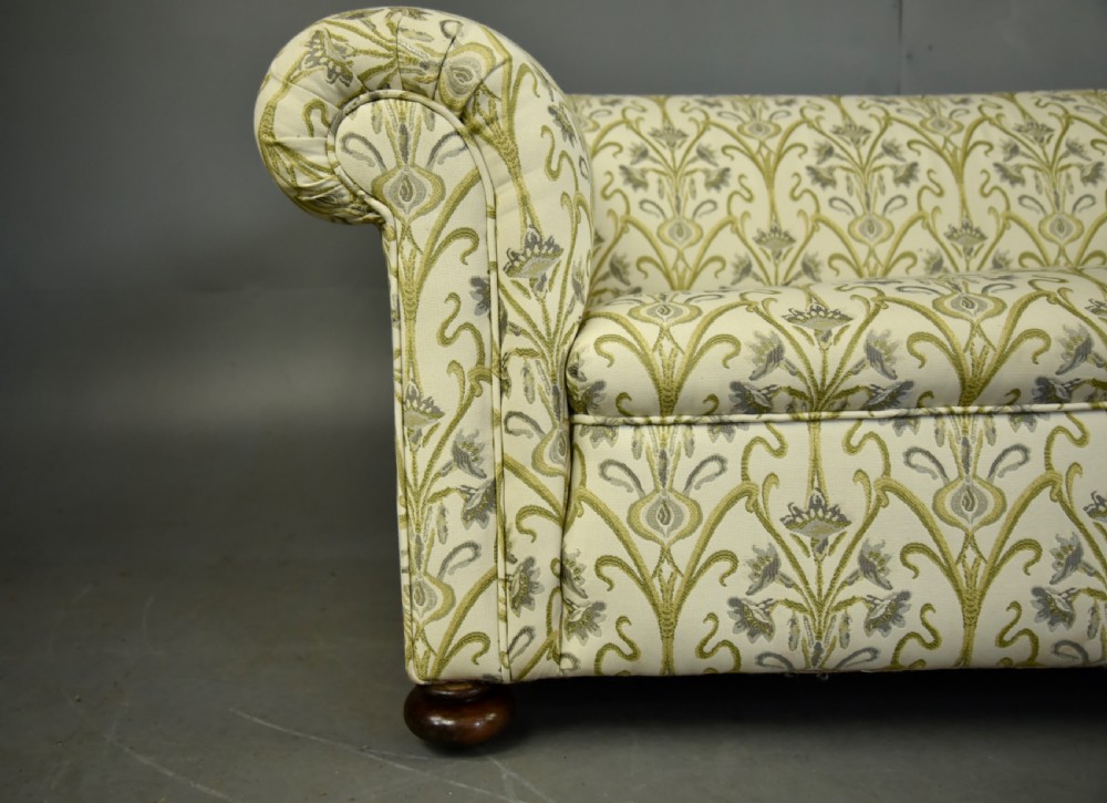 Victorian two seat Chesterfield  View III