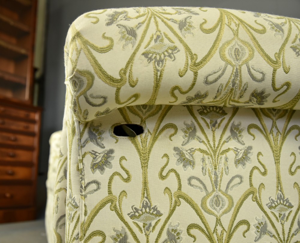 Victorian two seat Chesterfield  View VIII