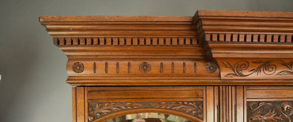 Victorian walnut triple breakfront  wardrobe View IV