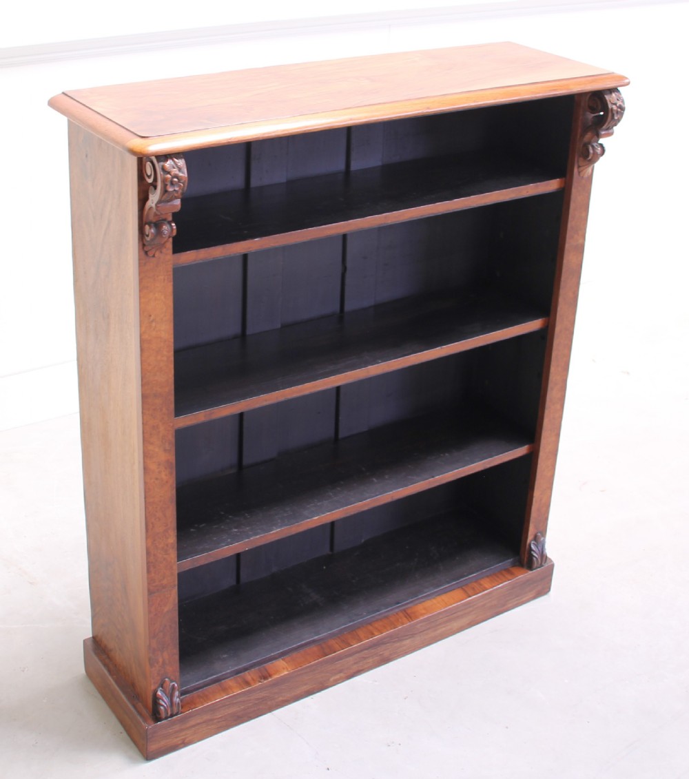 A 19th century walnut bookcase 