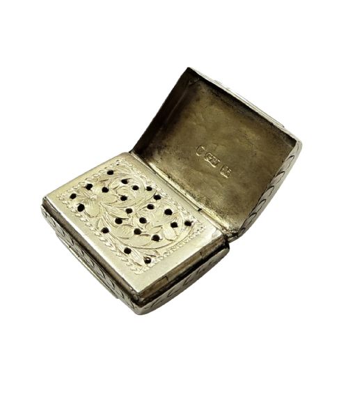 fig 1. Antique Victorian Sterling Silver Vinaigrette 1841