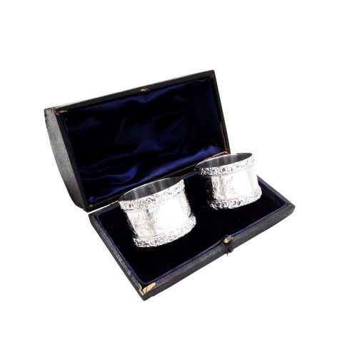 Pair of Antique Edwardian Sterling Silver Napkin Rings in Case 1903/4