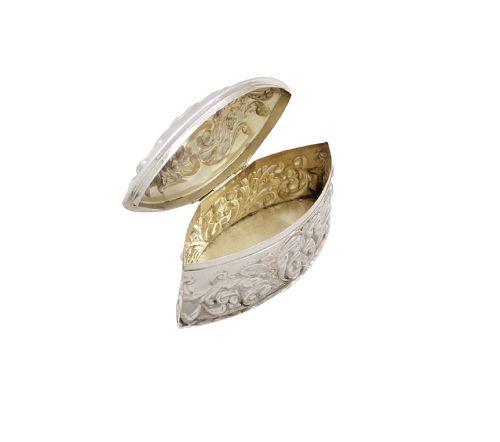 fig 1. Antique Victorian Sterling Silver 4 1/2
