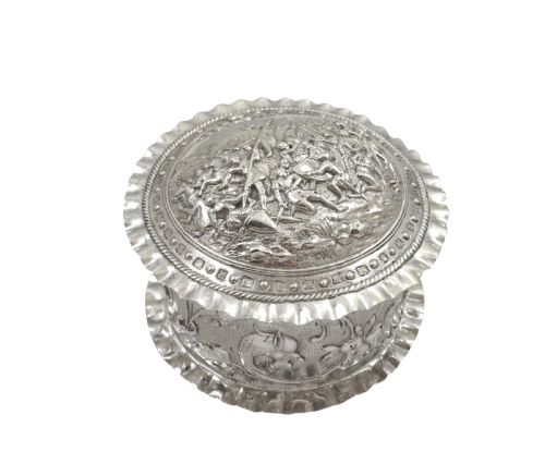 fig 1. Antique Victorian Sterling Silver Trinket/Table Box 1893 - Battle Scene