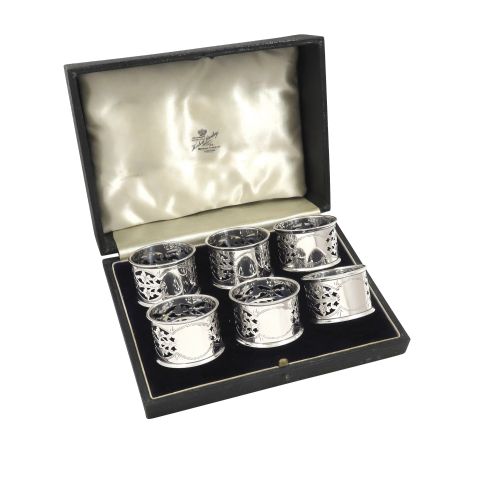 Set of 6 Antique Edwardian Sterling Silver Napkin Rings in Case 1909